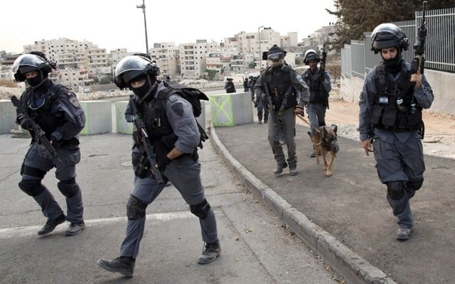 Israeli police operate in Jerusalem. (AP/Ariel Schalit)