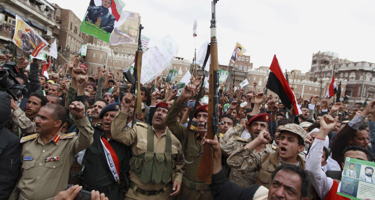Houthis, Iran threaten Saudi Arabia over Yemen campaign