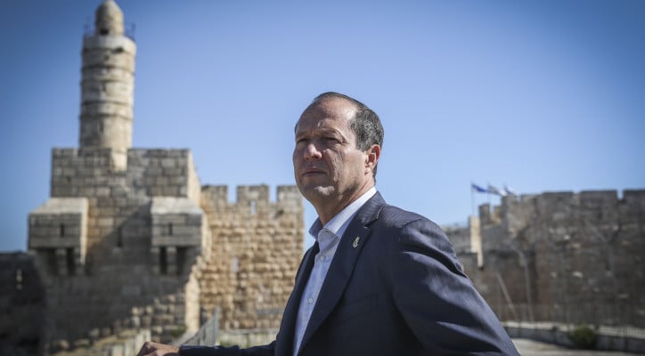 Jerusalem’s mayor calls on Israelis to sign letter thanking Trump
