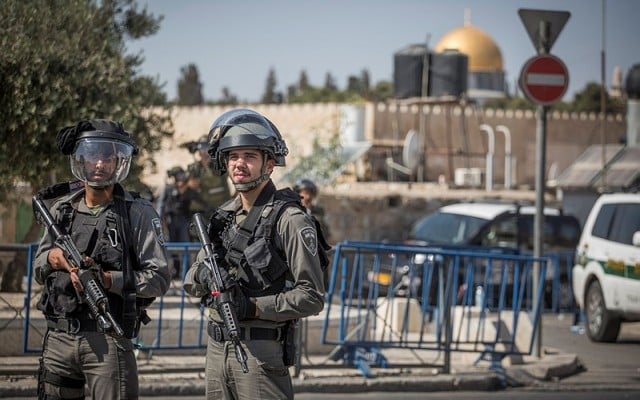 Palestinians carry out six more terror attacks over weekend