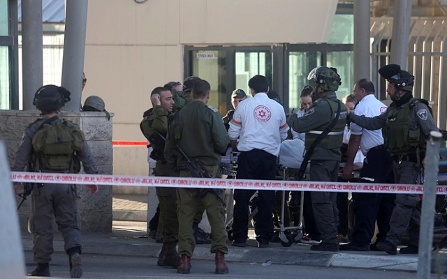 Palestinian terrorists attack Israelis over the weekend
