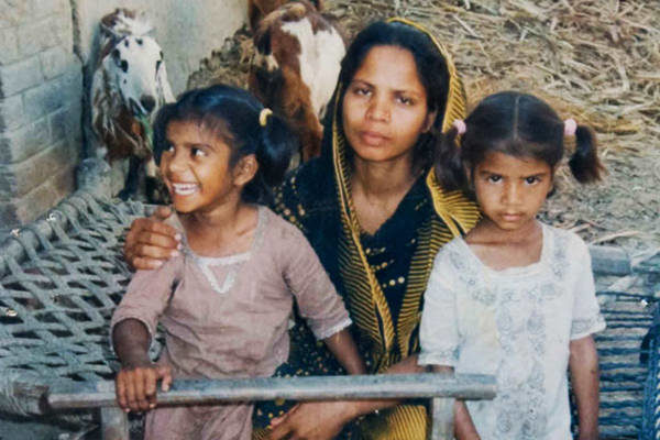 The West Must Say, ‘Je Suis Asia Bibi’