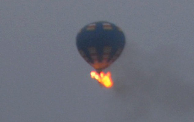 Hot air balloon catches fire in Texas, 16 dead