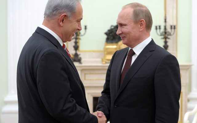 Netanyahu, Putin discuss diplomatic process, Mideast issues