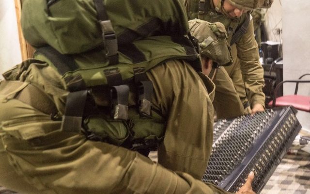 IDF shuts down Palestinian radio station for incitement