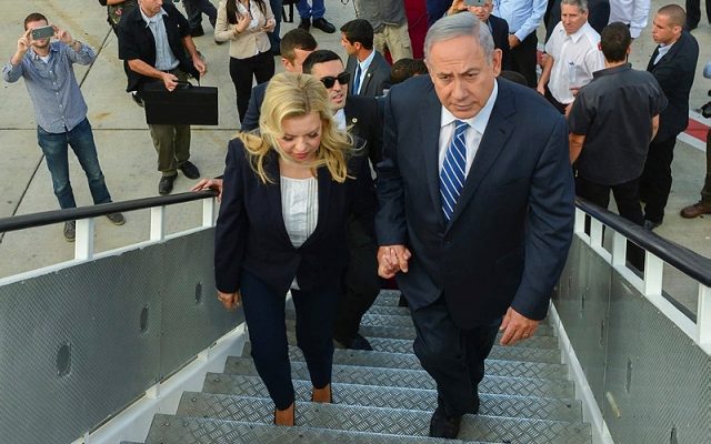 Israel's Netanyahu heads to Bolsonaro's inauguration, vows to boost ties