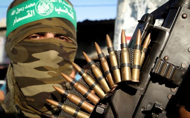 Israeli forces nab Hamas cell that planned shootings, abduction