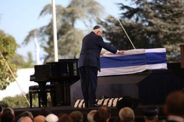 rivlin-at-peres-coffin