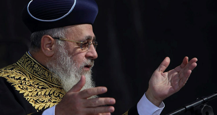 Sephardi chief rabbi urges action to end Syrian ‘Holocaust’