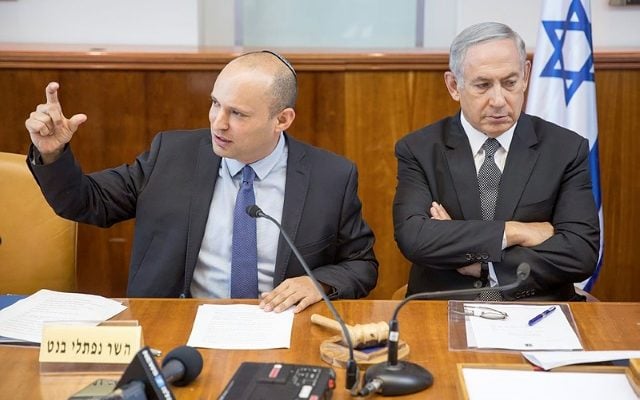 Tense cabinet meeting: Bennett rejects Netanyahu for defense