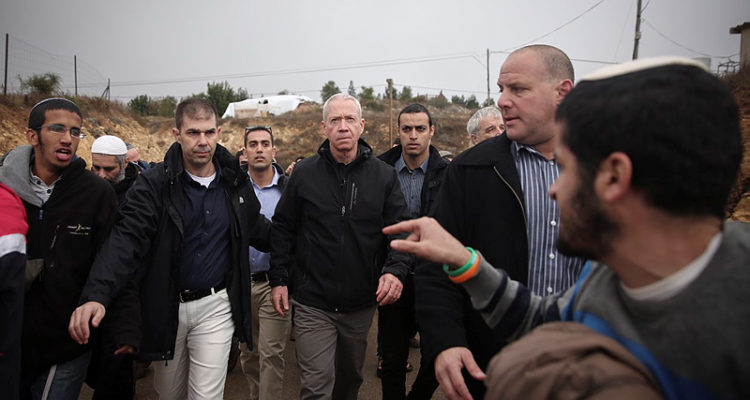 Amona residents agree to evacuate their homes, avoid confrontation with IDF