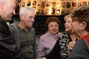 Descendants of Holocaust survivors