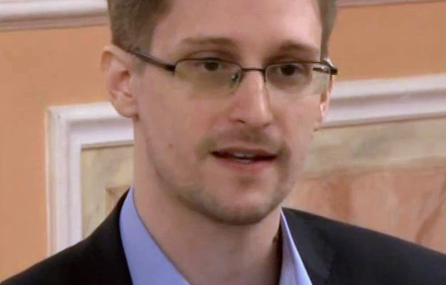 Russia extends Edward Snowden’s residency until 2020