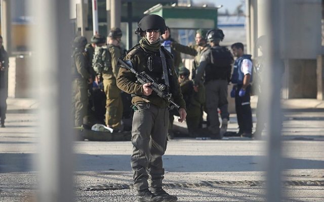 Israeli security prevents Palestinian stabbing attack