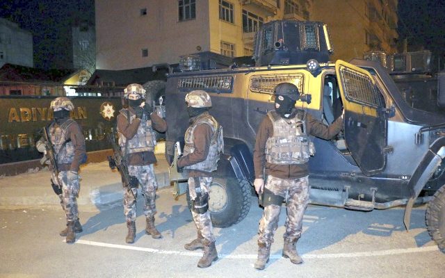 Turkey continues crackdown on ISIS