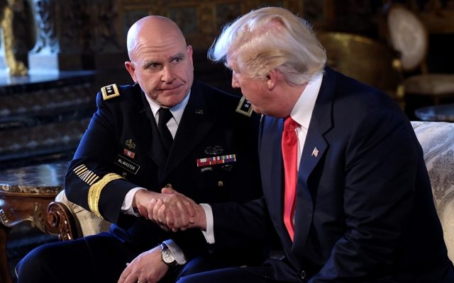 Trump appoints McMaster as replacement for Flynn as security advisor