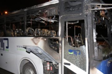 Bus hit by molotov cocktail on route 443