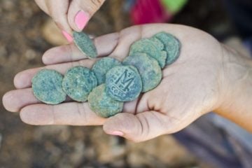 1,400-year- old rare Coin treasure chanced upon in Israel