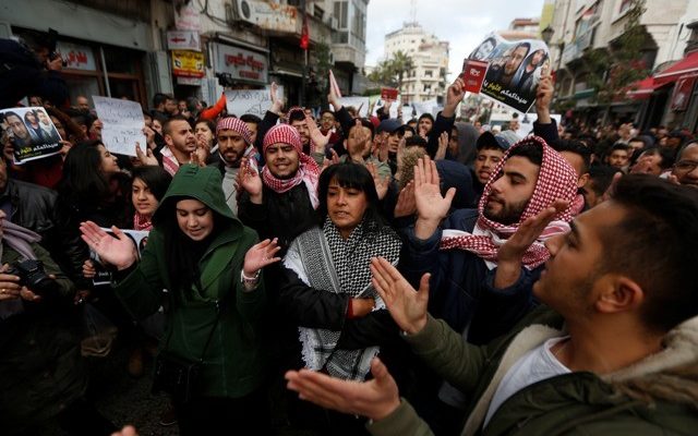 Palestinians protest Abbas’ sanctions leveled against Gaza