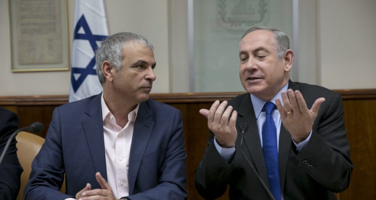 Netanyahu and Kahlon reach compromise; no early elections