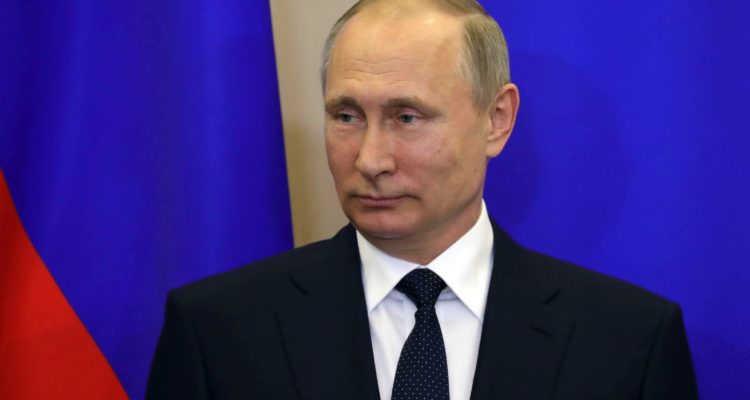 Putin offers to provide transcript of meeting with Trump