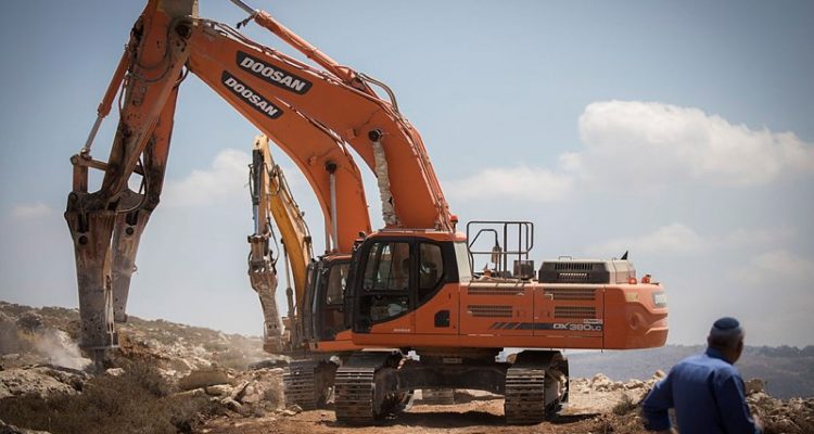 Israel advances plans to build 1300 homes in Judea and Samaria