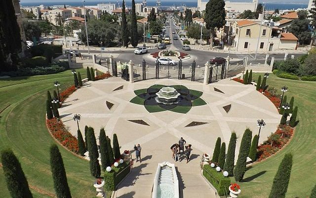 Haifa residents demand UNESCO Square be renamed