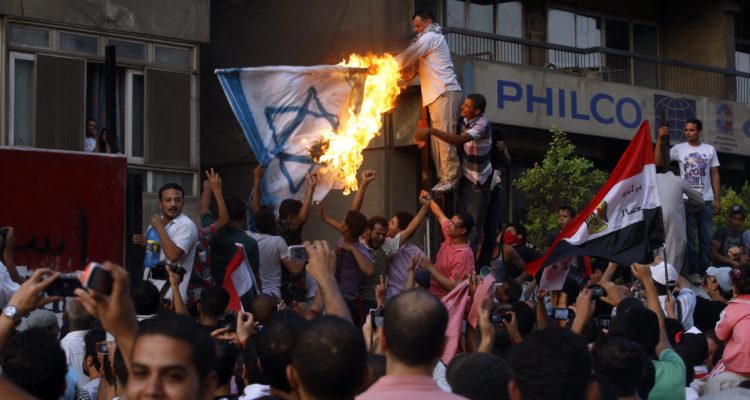 Israeli diplomats return to embassy in Egypt after 8-month hiatus