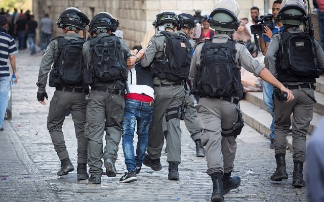 Israeli forces bust 15 more Palestinians for Temple Mount violence