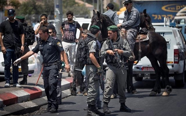 Palestinian terrorist wounds Arab in Jerusalem attack