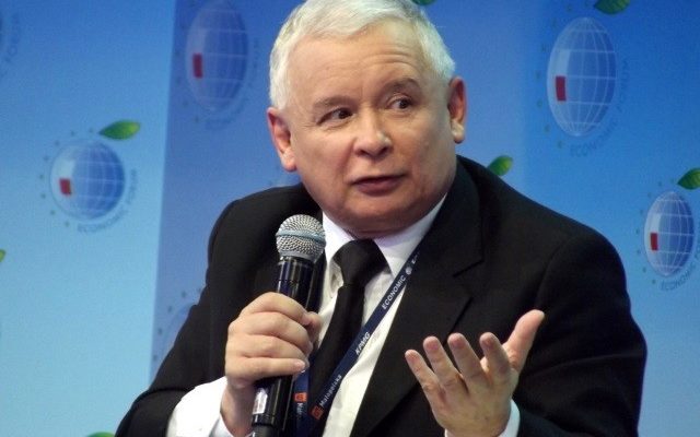 Polish party leader denounces anti-Semitism, praises Israel