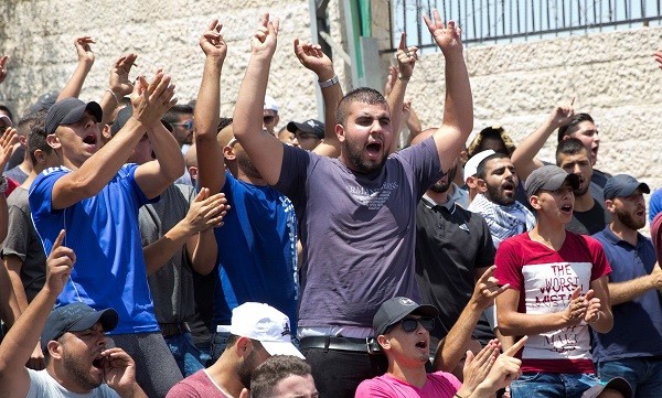 Arabs brutally beat Jewish residents of Jerusalem’s Old City