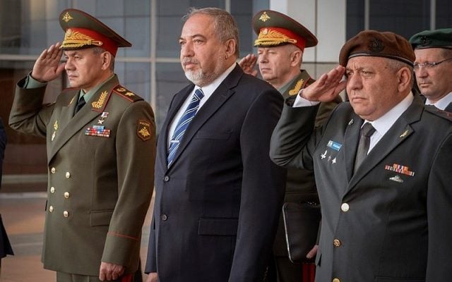 Russian defense minister arrives in Israel for ‘urgent’ talks on Syria, Iran
