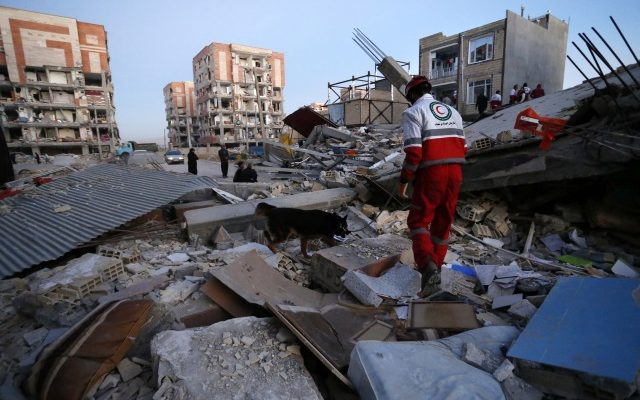 Iran: Hundreds dead, thousands injured in earthquake