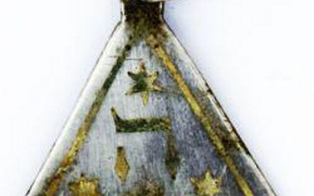 Discovery of Holocaust-era pendant brings closure to relatives