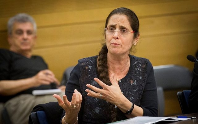 Knesset approves bill banning convicted terrorists from running for office