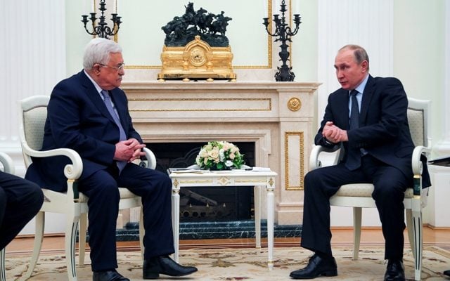 Abbas in Moscow pushes to oust US as Mideast peace broker
