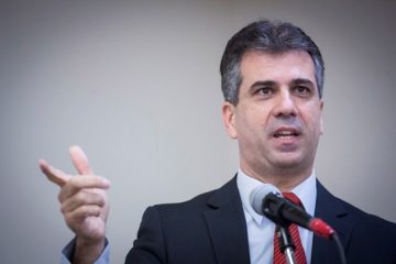 Israeli Minister of Economy and Industry Eli Cohen