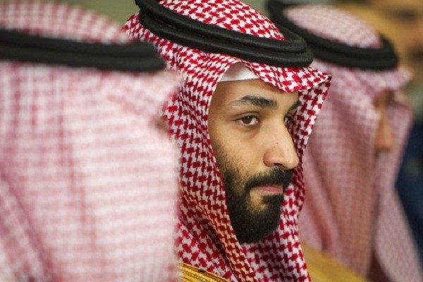 Saudis’ arrest of 2 princes called a warning to royal family
