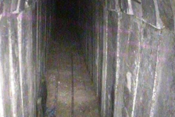 Terror tunnel