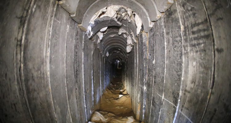 Hamas terrorist killed in tunnel collapse