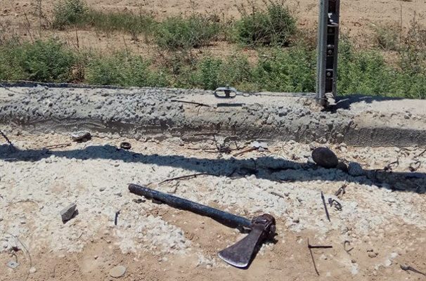 Terrorist armed with ax killed on Gaza border