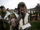 Religious IDF soldiers pray
