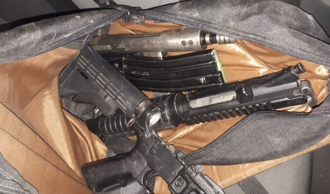 Police seize automatic rifles from Arab terror suspects in Jerusalem