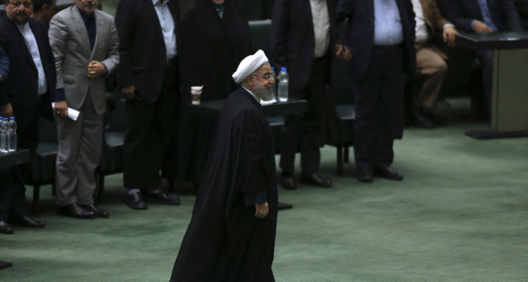 Iran president fails to appease lawmakers in economic crisis