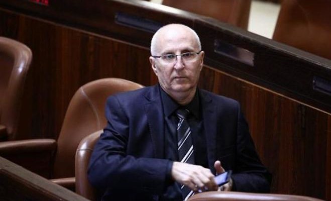 Speaker of Knesset refuses to sign MK’s resignation letter while written in Arabic