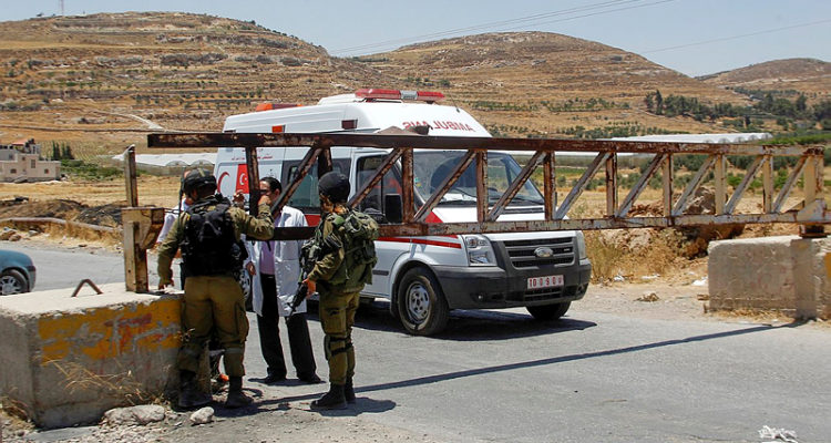 Stabbing attack thwarted near Hebron, terrorist killed