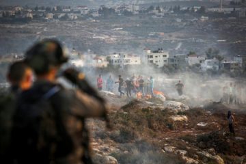 Palestinians rioting