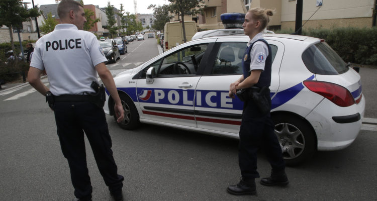 4 Jewish minors assaulted in France, mayor decries anti-Semitism