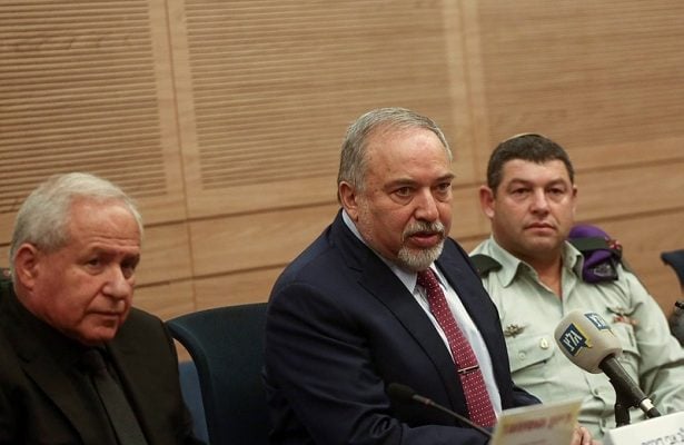 Liberman: We will not give up on death penalty for terrorists